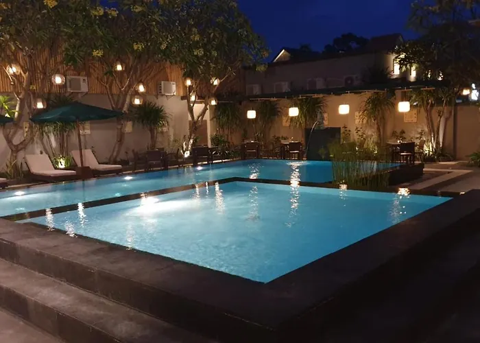 Hotel The Banyumas Dempassar